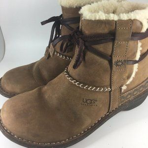 UGG Cove brown boots size 8